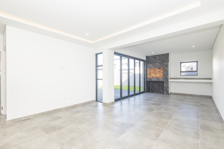 4 Bedroom Property for Sale in Sandown Western Cape